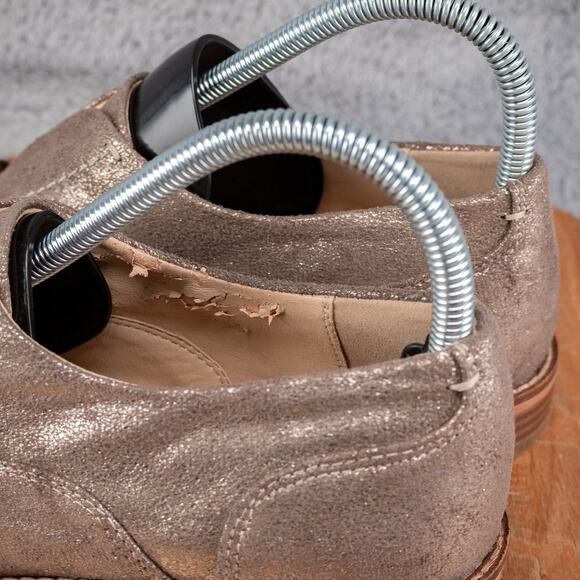 Monroe & Main Womens Comfort Shoes Metallic Slip On Low Heels Round Toe 8 M - Picture 4 of 7